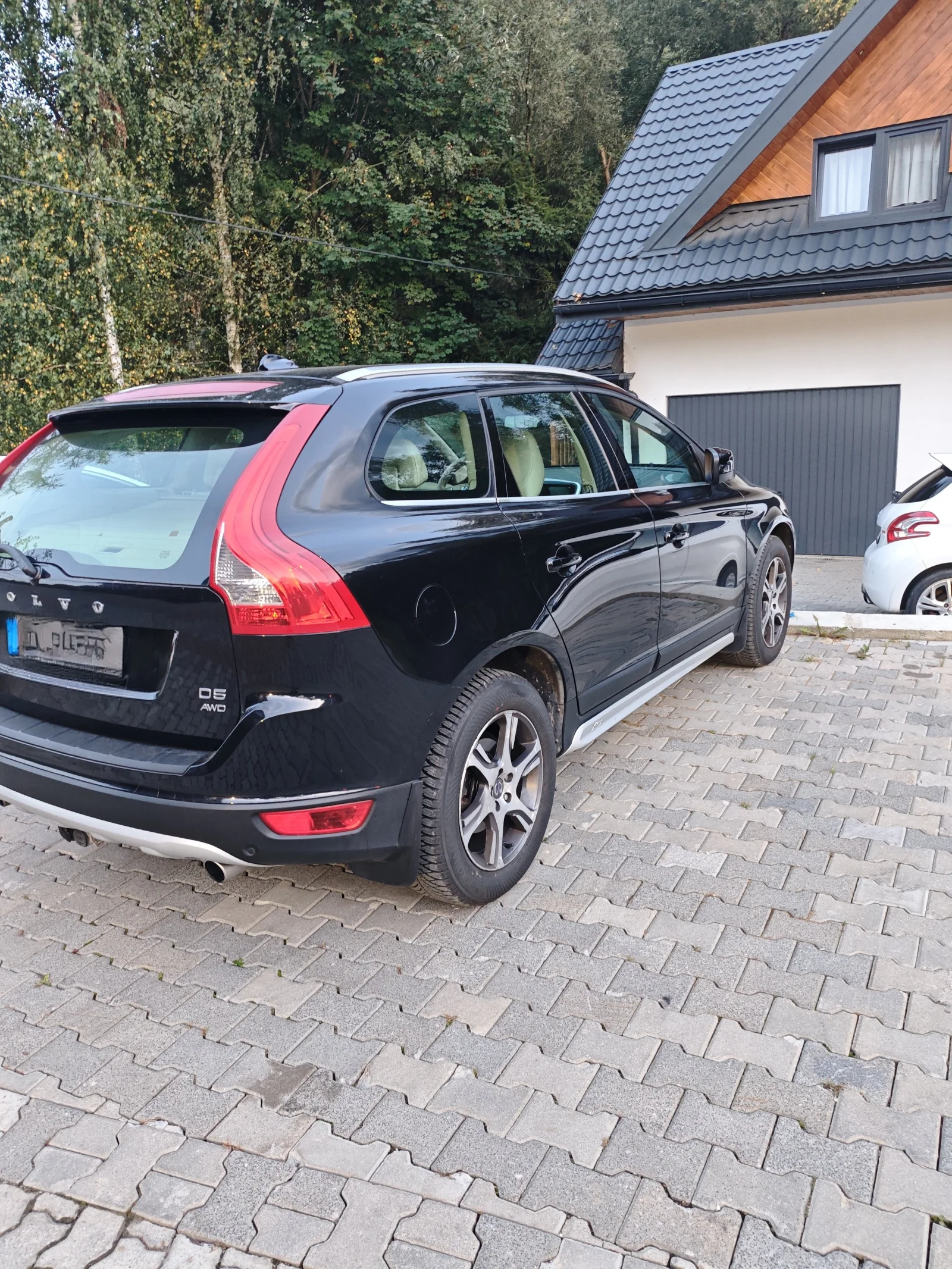 XC60 2,4D5 215 automat