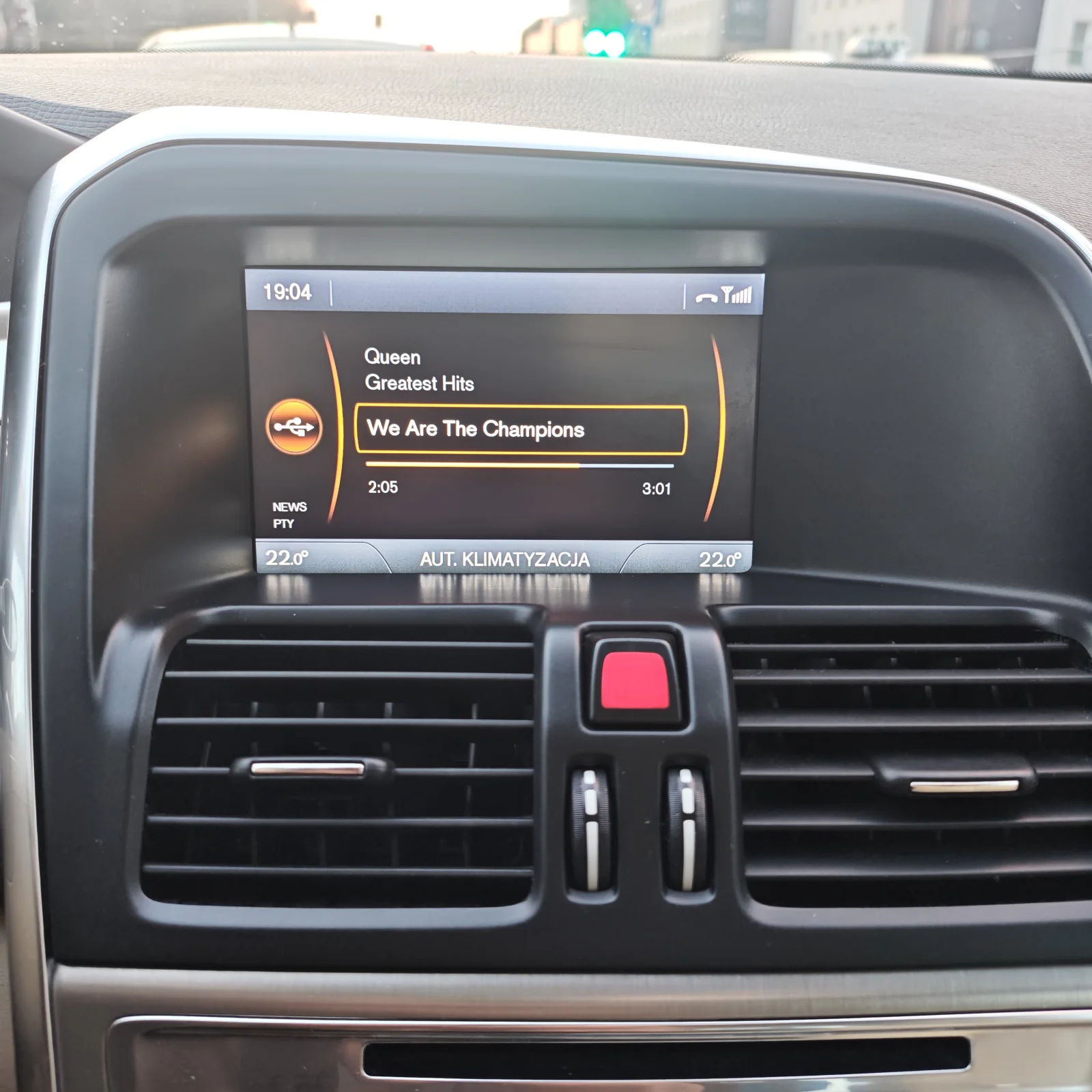 XC60 2,4D5 215 automat